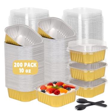 Imagem de DeziWood Pacote com 200 mini formas de bolo de alumínio douradas de 293 ml com tampas e colheres, copos quadrados descartáveis, ramequins de folha segura para forno, para sobremesas individuais