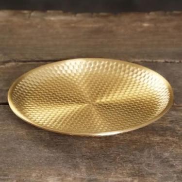 Imagem de FENNYYAR Prato de frutas de latão, prato de oferta doméstica, 21 cm, estilo chinês consagrar o Deus da Riqueza Guanyin