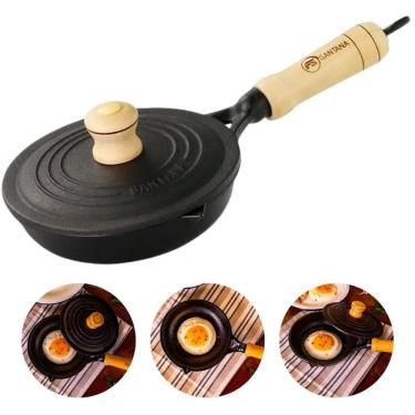Imagem de Frigideira Para Omelete Com Tampa de Ferro Fundido Cabo de Madeira Egg Pan Santana