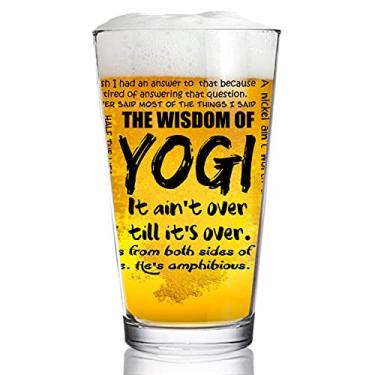 Imagem de Copo de cerveja Yogi-isms Pint - 473 ml Presente engraçado para fã de Yogi Berra, fã de beisebol, fã do NY Yankees, beisebol vintage - feito nos EUA