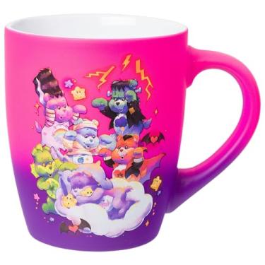 Imagem de Silver Buffalo Care Bears Caneca de cerâmica curva jumbo jumbo 740 ml cena nuvem grupo monstros universais
