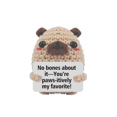 Imagem de Adorável Pug crocheted à mão – Acompanhante de apoio emocional positivo de 7,5 cm com cartão motivacional, decoração de cachorro de mesa para escritório/casa, presente para amigos/colegas/aniversários