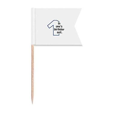 Imagem de Vestidos de aniversário contrastantes bandeiras de palito de dente marcadoras para festa bolo comida prato de queijo