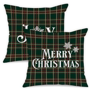 Imagem de Lanpn Conjunto de 2 Capas de Almofada de Natal 45x45cm, Vintage Capas de almofada Decoração de Natal Fronhas Decorativas de Inverno para Sala de Estar Quarto Sofá e Cama (Xadrez Verde Escuro)