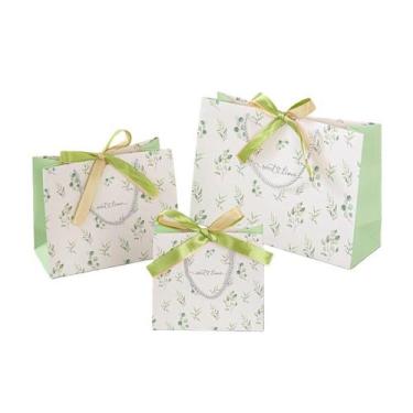 Imagem de Conjunto de sacolas de presente com design de folha em aquarela, pacot