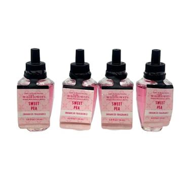Imagem de Bath & Body Works Refil De Fragrância Sweet Pea Wallflowers Da And Works, Pacote Com 4 Unidades. 0,8 Fl Oz.
