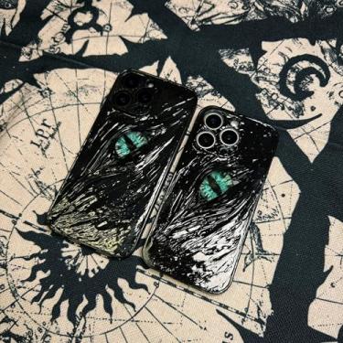 Imagem de Unitvbba Capa de telefone gótica 3D feita à mão com olho de monstro – Ajuste personalizado para todos os modelos de telefone – Exclusivo para fãs de terror, cosplay, amantes de estética escura (olhos