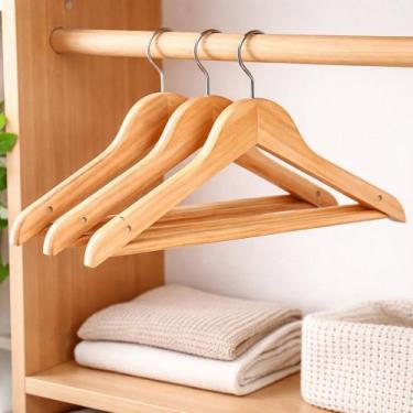 Imagem de Cabide De Madeira Com Verniz Kit 3 Unidades Reforçado Roupas Pesadas -