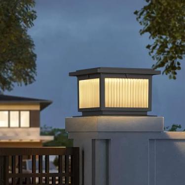 Imagem de CUTPOIY Tampas de poste solares ao ar livre luz alumínio solar poste luzes ao ar livre à prova d'água jardim poste tampas de coluna lâmpadas movidas a energia solar cerca deck luzes fora da caixa