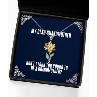 Imagem de SpreadPassion Colar reutilizável com pingente de girassol da vovó, Don't I Look Too, presentes para avó, presente da neta, para avó