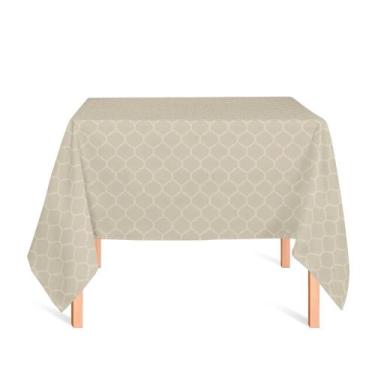 Imagem de Toalha de Mesa Quadrada em Tecido Jacquard Bege Geométrico Tradicional
