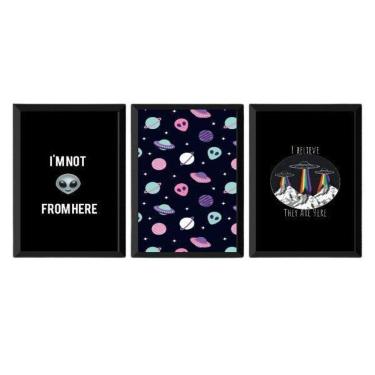 Imagem de Kit 3 Quadros I Believe Ovnis 45X34 Com Vidro Madeira Preta