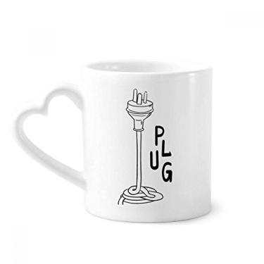 Imagem de Cabo de plugue de três furos caneca desenho manual café cerâmica copo de coração de vidro