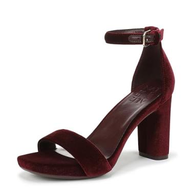 Imagem de Naturalizer Sandália feminina de salto Joy, Cabernet Sauvignon Veludo, 8.5 Wide