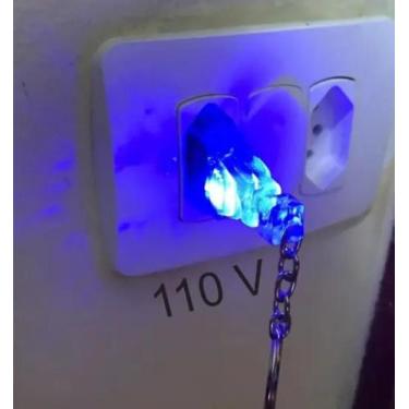 Imagem de Chaveiro De Tomada Identificador Tensão Voltagem para 110/220v - FÁCIL