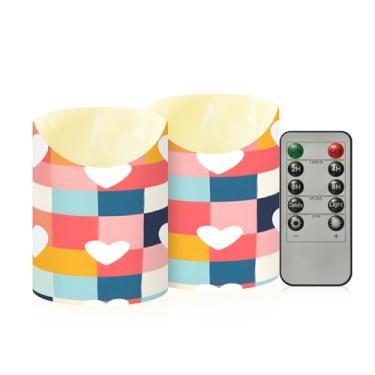 Imagem de Wassud Pacote com 2 velas coloridas de corações guingão sem chama com controle remoto, velas realistas cintilantes com temporizador, velas decorativas para Natal, casamento, festa, decoração de casa