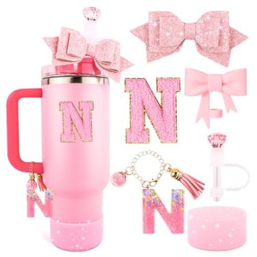 Imagem de Lingdeer Conjunto de acessórios de copo rosa para Stanley 850 g e copo de 1,134 g com alça, pingentes de letras, capas de canudo de arco e diamante, bota de silicone com glitter, adesivo personalizado