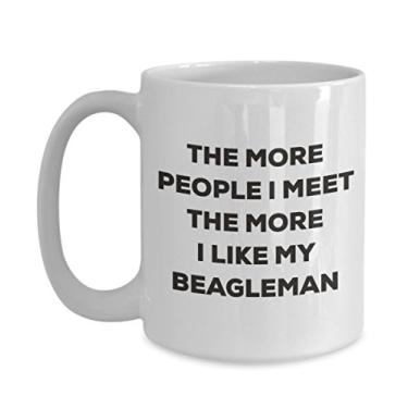 Imagem de Caneca The more people I meet the more I like my Beagleman - Caneca de café divertida - Presente fofo para amante de cães de Natal
