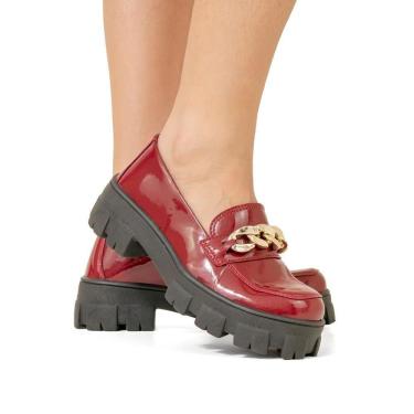 Imagem de Mocassim Feminino Verniz Corrente Tratorado Estilo Conforto