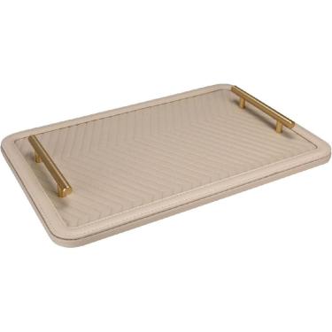 Imagem de BANDEJA DECORATIVA PARA SERVIR RETANGULAR HOME&CO COM ALÇAS EM METAL DOURADO MDF 4x43x28cm NUDE