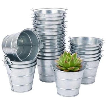 Imagem de IHDYPPEW Pacote com 25 baldes pequenos de metal galvanizado de 7,6 cm com alças, mini baldes de lata para lembrancinhas de festa, suculentas, decoração de casa rústica