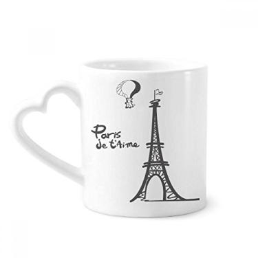 Imagem de Caneca com desenho de linha contorno da torre Eiffel Paris café cerâmica copo de coração de vidro