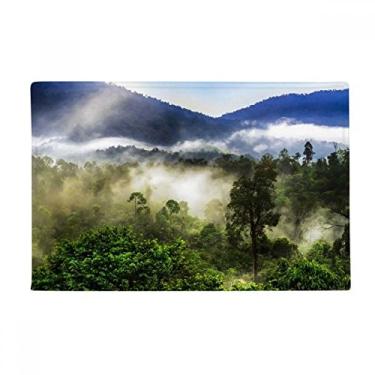 Imagem de DIYthinker Fog Forestry Science Nature Scenery Tapete antiderrapante para porta de banheiro