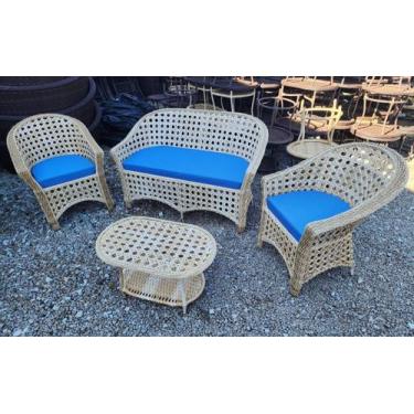 Imagem de Sofá Poltronas e Mesa Área Externa Interna - Varanda Moveis Colombo PR