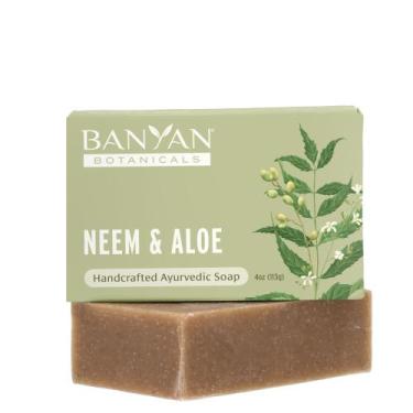 Imagem de Sabonete Banyan Botanicals Neem & Aloe 120 ml para pele sensível