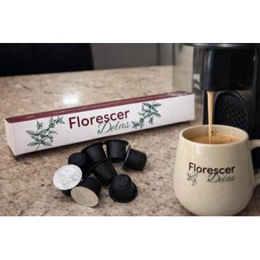 Imagem de Café Especial Florescer Delas em Cápsulas Compatíveis com Nespresso® | 12 Cápsulas (5g cada) | 100% Arábica | Torra Média | Sul de Minas Gerais