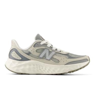 Imagem de New Balance Fresh Foam Arishi V4 Tiralux Tênis feminino, Angora/cinza ardósia/estaleiro naval, 5 Wide