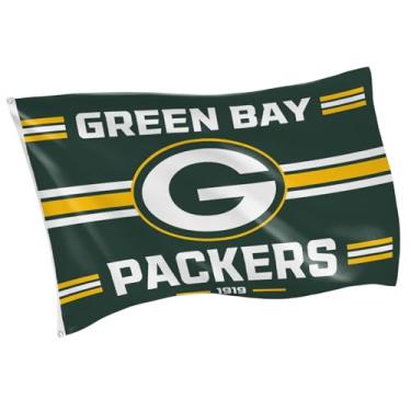 Imagem de Bandeira vintage NFL Green Bay Packers | Bandeira de propriedade de 7,5 x 12,7 cm com ilhós | Faixa resistente para decoração de pátio de jardim externo | Decoração de parede interna para quarto |