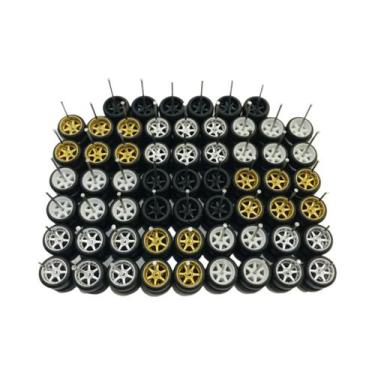 Imagem de Pneus De Borracha De 11mm Com Aros Para Modelos De Carros Em Escala 1/