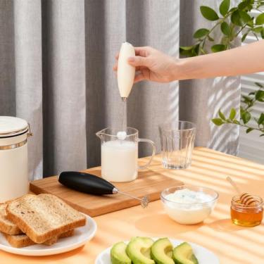 Imagem de 1 varinha de espumador de leite portátil, misturador de bebidas de aço inoxidável, mini máquina de espuma para lates, cappuccino, matcha e chocolate quente