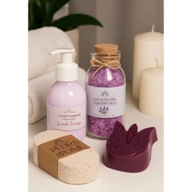 Imagem de Kit SPA dos Pés Luxuoso, Escalda-Pés Terapêutico Lavanda, Sabonete Artesanal Floral, Loção Corporal, Pedra-Pomes Natural, Kit Presente Relaxante com 4 Peças