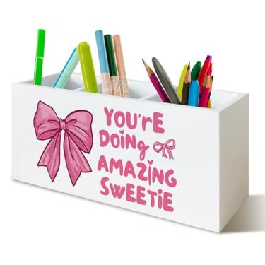 Imagem de Suporte de caneta motivacional inspirador com laço rosa para decoração de mesa de escritório em casa, suporte de lápis de madeira motivacional para acessórios de mesa de escritório em casa, presentes