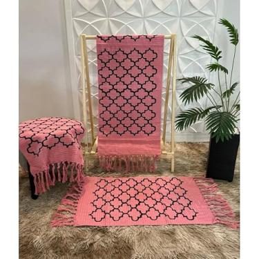 Imagem de Kit Passadeira de Cozinha 3 Peças Geométrica – Jogo de Tapetes em Tecido Grosso Algodão para Cozinha Sala e Quarto (Rosa c/Colmeia Preta)