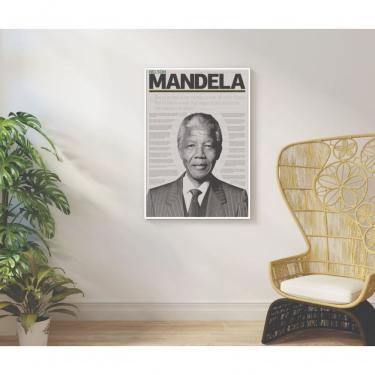 Imagem de Quadro Decorativo a Coragem de um Homem Retangular 50X70 em Canvas com Moldura Caixa e Vidro Branco