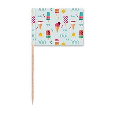 Imagem de Sun Mountain River picolé com bandeiras de palito de sorvete e enfeite de festa