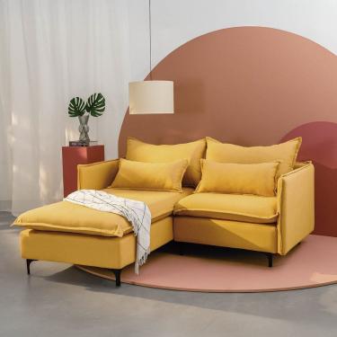 Imagem de Sofá Modular 2 Lugares com Chaise e Pé Metal Sôma Cabecasa Madeiramadeira Mostarda