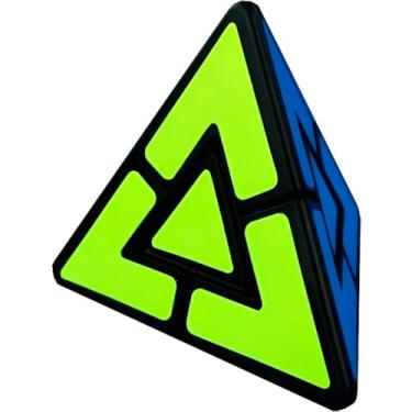 Imagem de Cubo Mágico Triangular Colorido, Plástico, 9,5cm, Desafio Mental, Mecanismo Suave