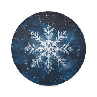 Imagem de STAYTOP Lindos jogos americanos redondos de flocos de neve, 6 peças, tapetes de mesa antiderrapantes fáceis de limpar para decoração de mesa de festa e churrasco