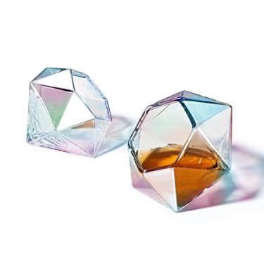 Imagem de Conjunto de 2 taças de vinho e uísque de diamante iridescente 295 ml – vinho, uísque, água, formato de diamante, coleção de diamantes Sparkle patenteada Wine Savant – fica sozinho ou em pé
