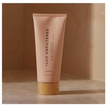 Imagem de + Lux Unfiltered N°32 Creme Autobronzeador Gradual Original Em Santal, Loção Autobronzeadora Hidratante, Sem Glúten, Autobronzeador Vegano + Sem Crueldade, Luxuoso Bronzeador Sem Sol Carregado com Antioxidantes