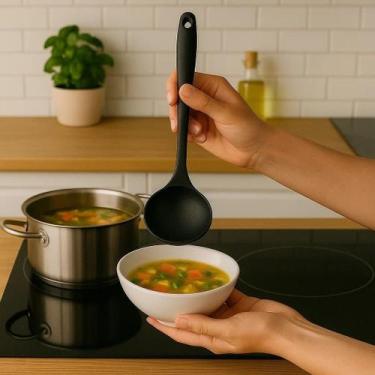 Imagem de Concha Silicone Preto Cozinha Pegador Molho Feijão Sopa Talheres Comer