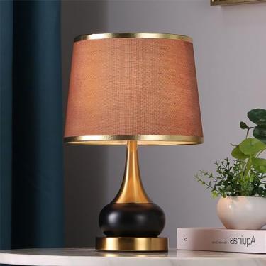 Imagem de Luminária de mesa nórdica moderna com personalidade e criatividade para sala de estar, quarto, escritório, casa de campo ou hotel, com LED (Estilo 2)