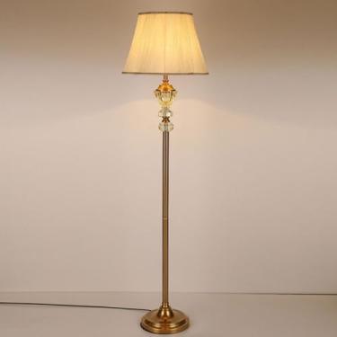 Imagem de Luminária de chão com cúpula de tecido macio, luminária de leitura de pé, luminária vertical de metal polido, luminária de chão decorativa para sala de estar, luminária de canto alta, luminá