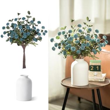 Imagem de BLOSMON Flores azuis artificiais para decoração: vaso de cerâmica com 12 hastes de flores azuis empoeiradas, eucaliptos Kiku falsos para mesa de centro de mesa - pompons falsos arranjos florais para