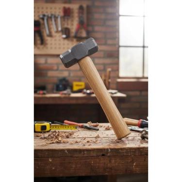 Imagem de Marreta Oitavada 1000g Cabo Madeira Reforçada - Congratulations Store