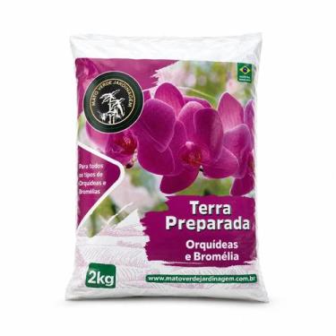 Imagem de Terra Preparada para Orquídeas e Bromélias Solo para Plantas Mato Verd